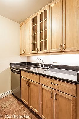 4th image of 182 E 95th St APT 29j