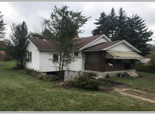 60 Flora Rd, Pittsburgh, PA 15227