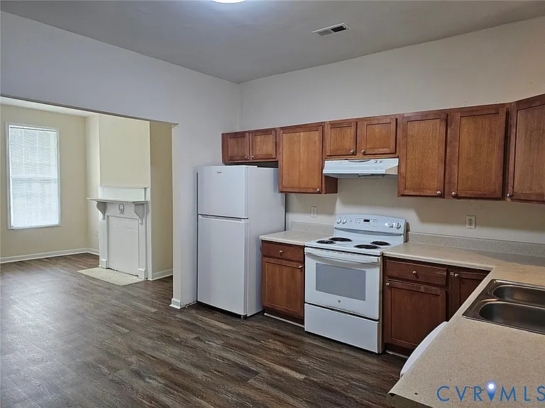 1408 N 23rd St — Photo 7