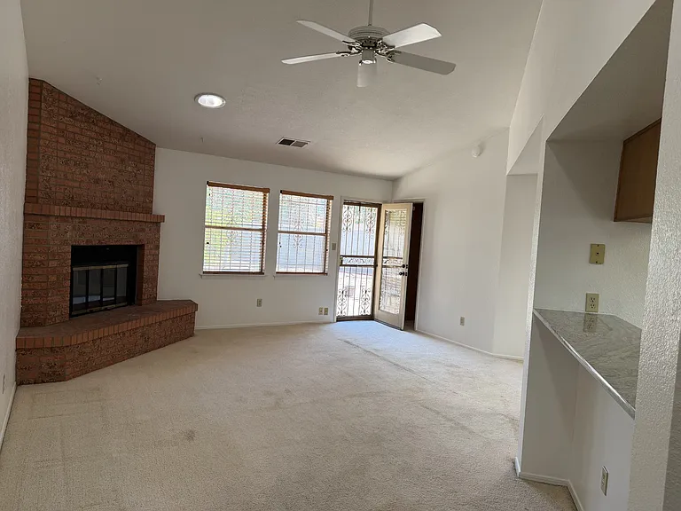 5516 Cochiti Ct NW — Photo 5