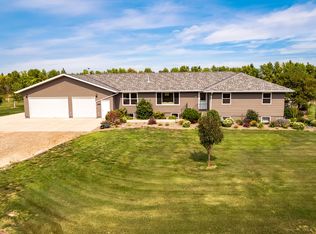 11091 45m St SW, Dickinson, ND 58601
