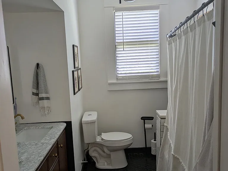 1512 Johns Rd — Photo 16