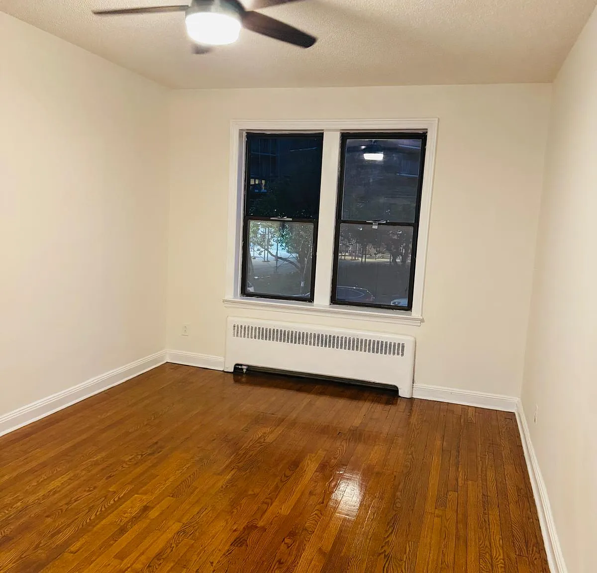 2 bed, 1000 sqft, $2,900 — Photo 2