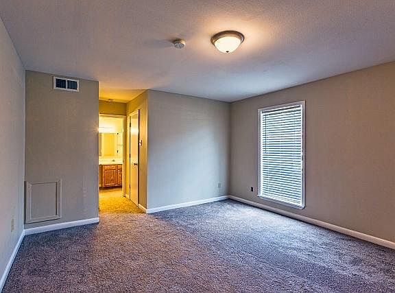 4th image of 2511 S Carrollton Ave APT 106
