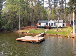 595 Barnetts Bridge Rd, Jackson, GA
