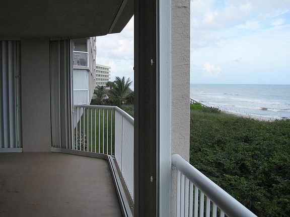 4th image of 2095 Highway A1a APT 4201