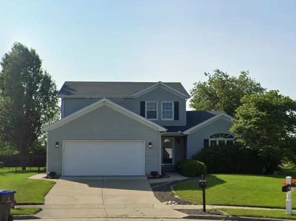 17 Lexis Ct, Bloomington, IL 61704