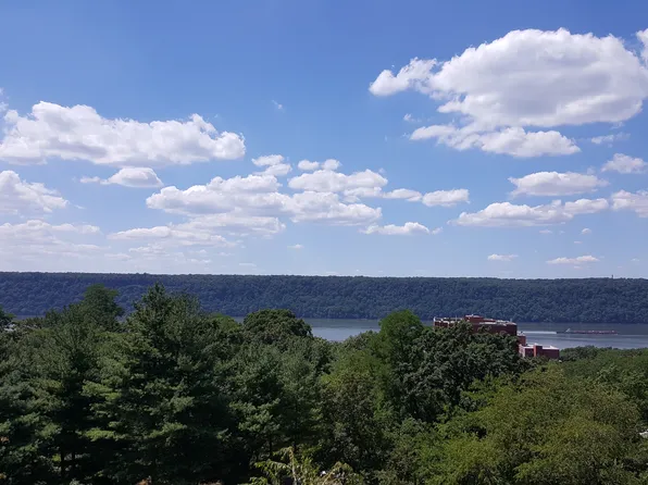 5900 Arlington Avenue image 8 of 22