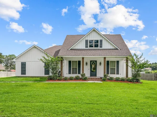 7521 Yucan Rd, Denham Springs, LA 70726