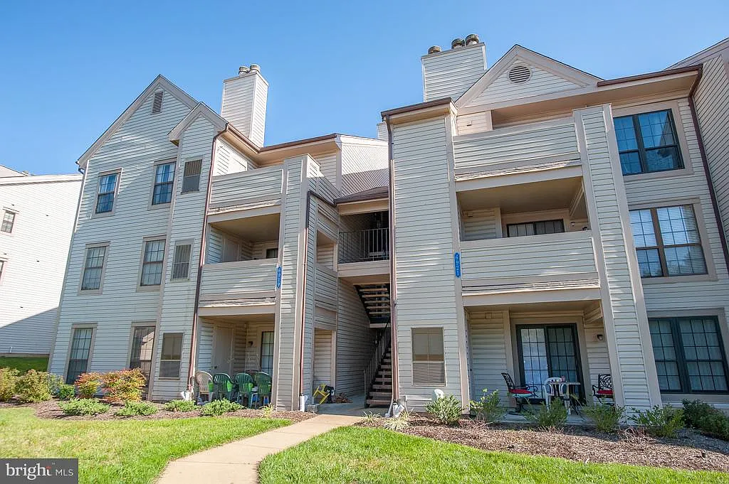 6919 Mary Caroline Cir Unit G photo 1