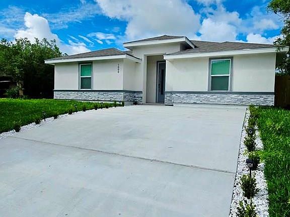 2nd image of 1006 Cenizo St