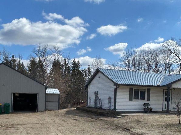 440 Cedar St S, Hill City, MN 55748