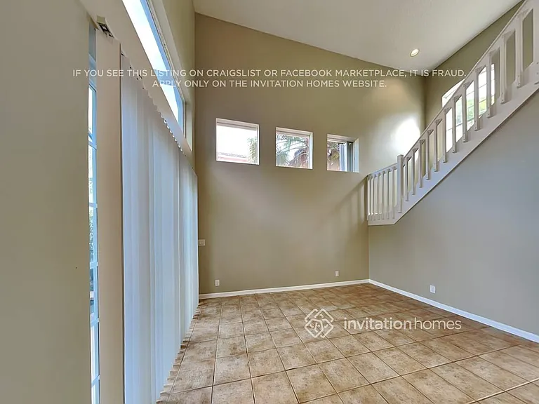 6111 NW 58th Way — Photo 4