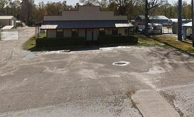 1st image of 4049 Highway 190 W