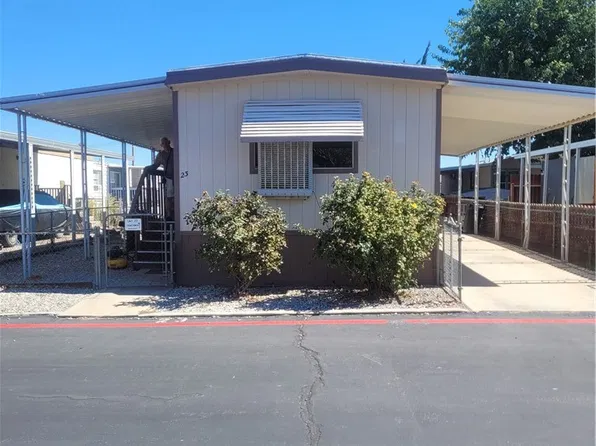 8450 G St #23, Hesperia, CA 92345