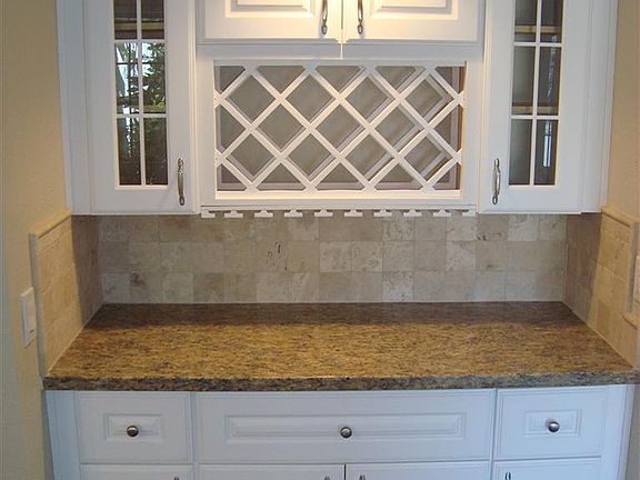 4th image of 1008 Langhart Dr