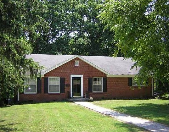 1st image of 923 Sawyer Dr