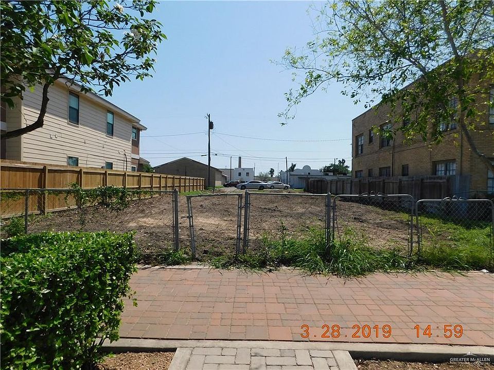 1st image of 310 W McIntyre St