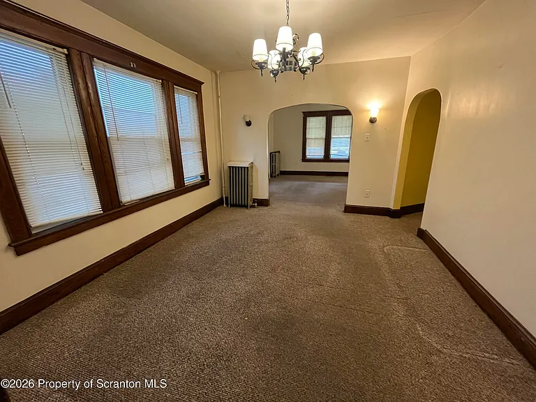 85 Belmont St — Photo 4