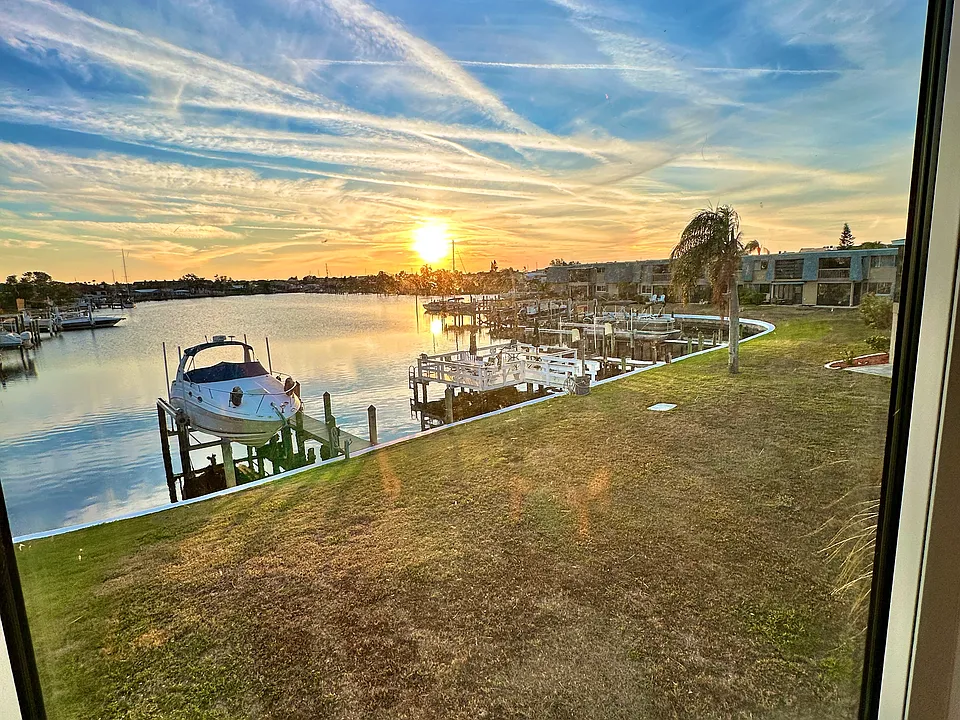 960 Apollo Beach Blvd #203