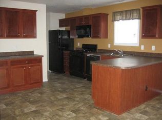 256 Valley Oak Dr, Coopersville, MI 49404