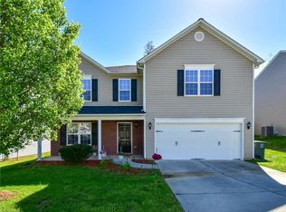 3522 Whitworth Dr, Greensboro, NC 27405