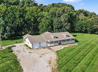 1039 225th Rd, Troy, KS 66087