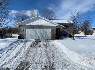 441 10th St, Albany, MN 56307