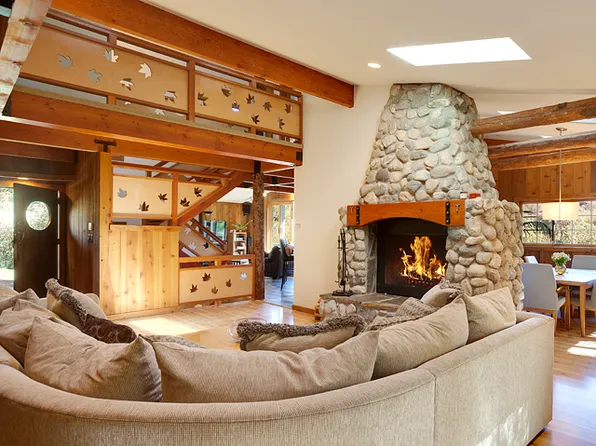 1154 Bonilla Dr, Topanga, CA 90290