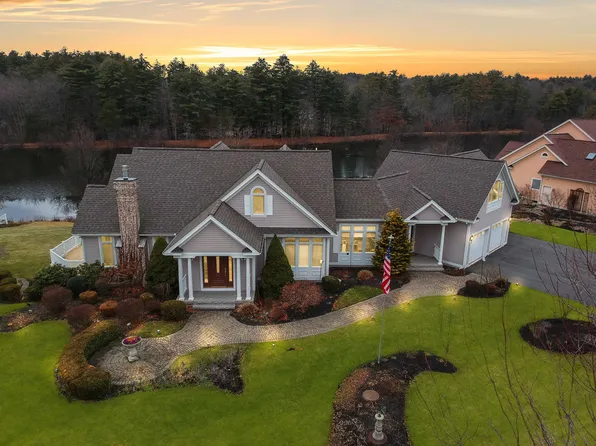 55 Hawkins Glen Drive, Salem, NH 03079-1878