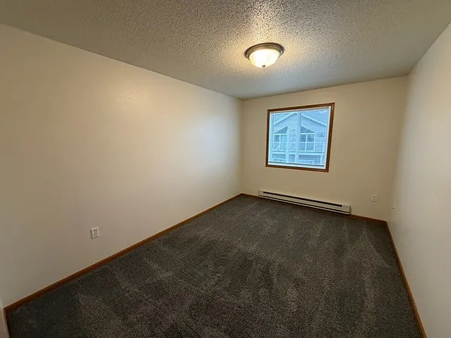 The Summers at Osgood Apartments — Photo 13