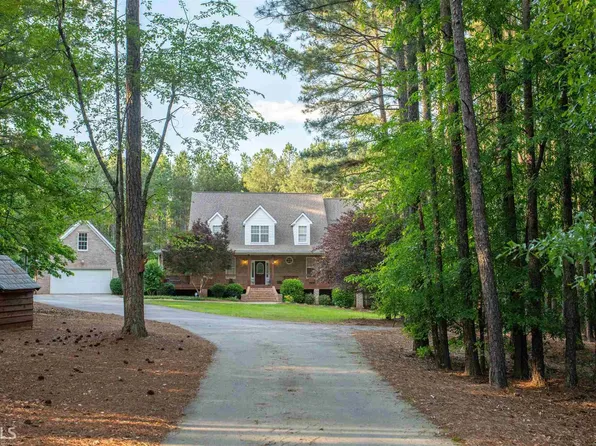 1445 Hodges Cir, Mansfield, GA 30055