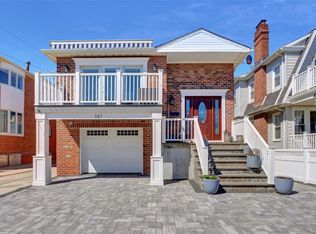 161 Beach 129th St, Far Rockaway, NY 11694