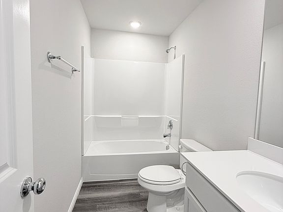 3rd image of 13156 Mizell Ln