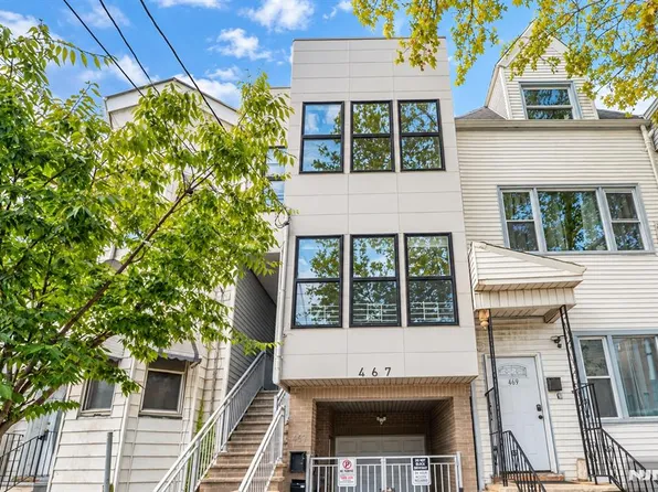 467 Bergen Avenue, Jersey City, NJ 07304