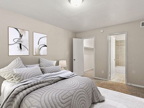 5th image of 6233 Gulfton St APT 3063