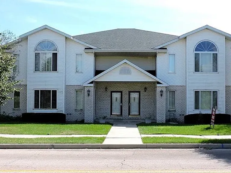 1526 Northfield Meadows Blvd #4 — Photo 1