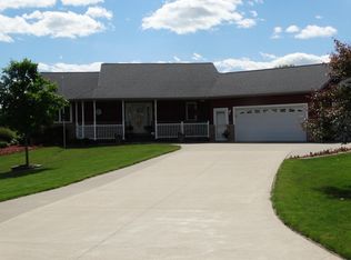 N3187 Meadow View Ct, West Salem, WI 54669