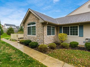 136 Pioneer Cir, Pickerington, OH 43147