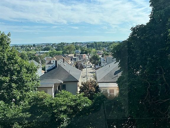 3rd image of 69 Summit Ave #2