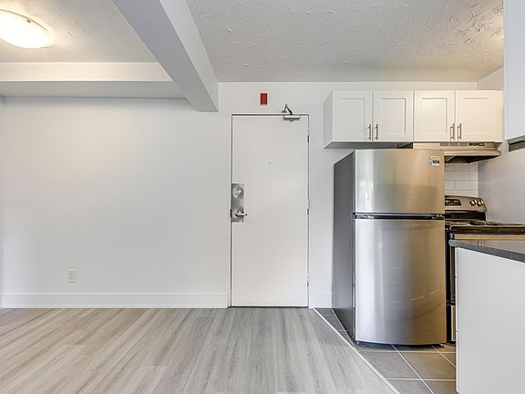 4th image of 167 Morgan Ave