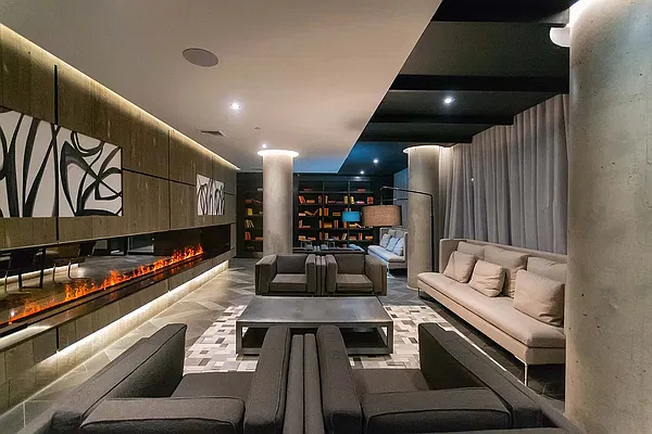 Living room, photo 8