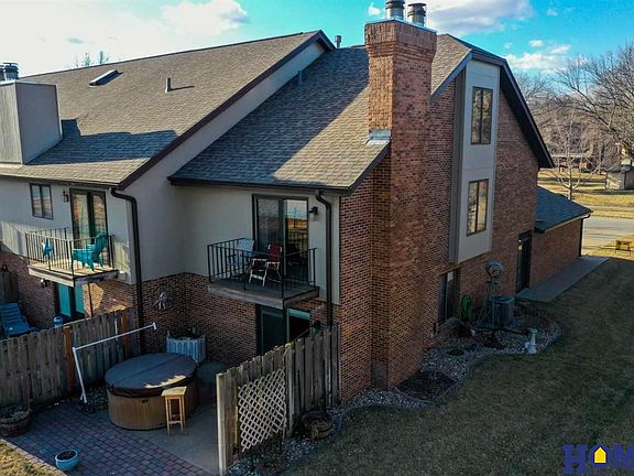 3rd image of 6431 Boxelder Dr