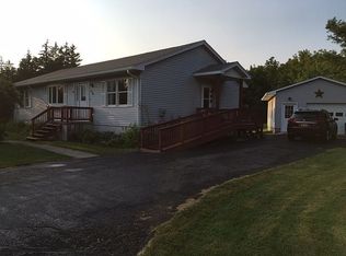 26 Ridge Rd, Lansing, NY 14882