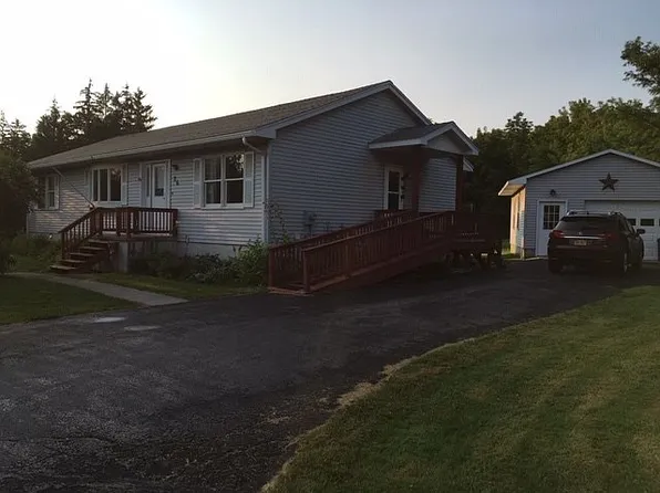 26 Ridge Rd, Lansing, NY 14882