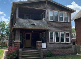 10621 Parkhurst Dr, Cleveland, OH 44111