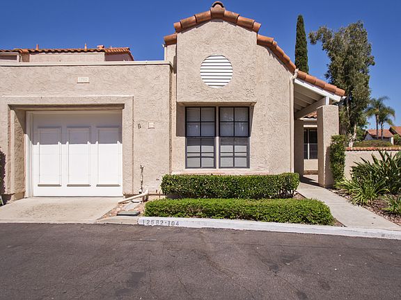 2nd image of 12582 Calle Tamega Unit 104
