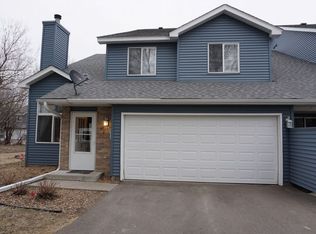 4822 Helena Ln N APT 8, Oakdale, MN 55128