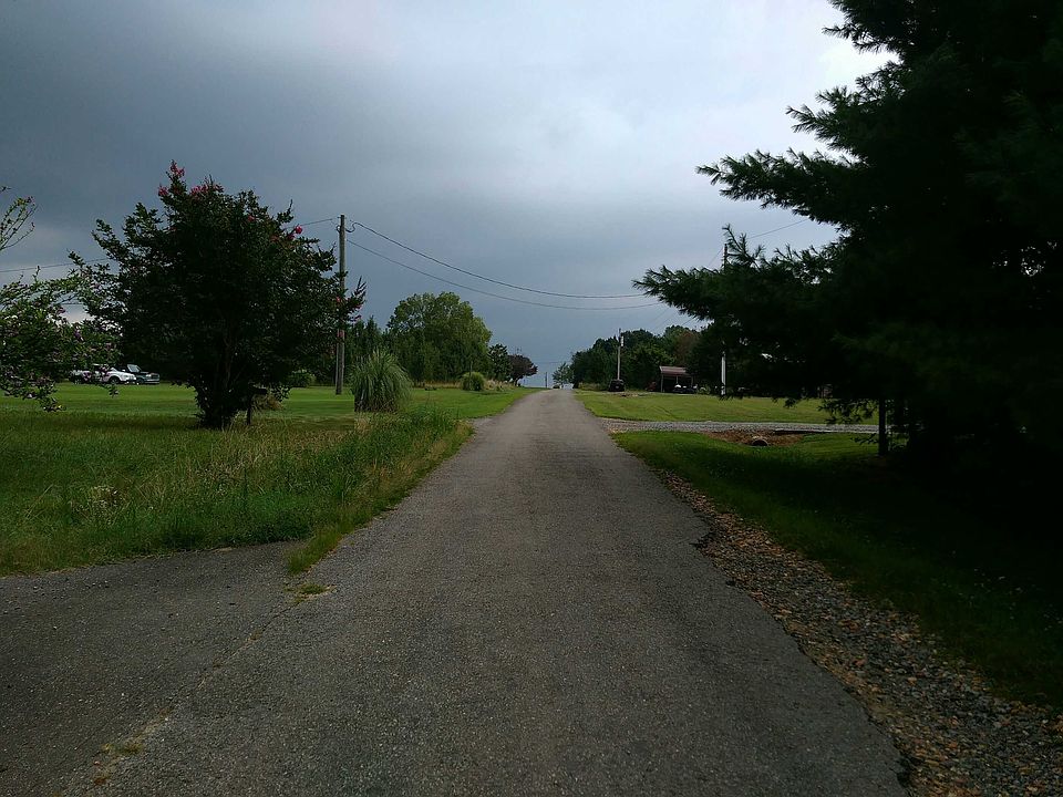 2nd image of 4434 State Highway 268