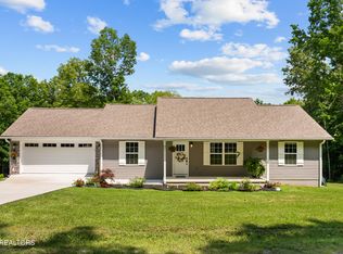 601 Catawba Ln, Crossville, TN 38572